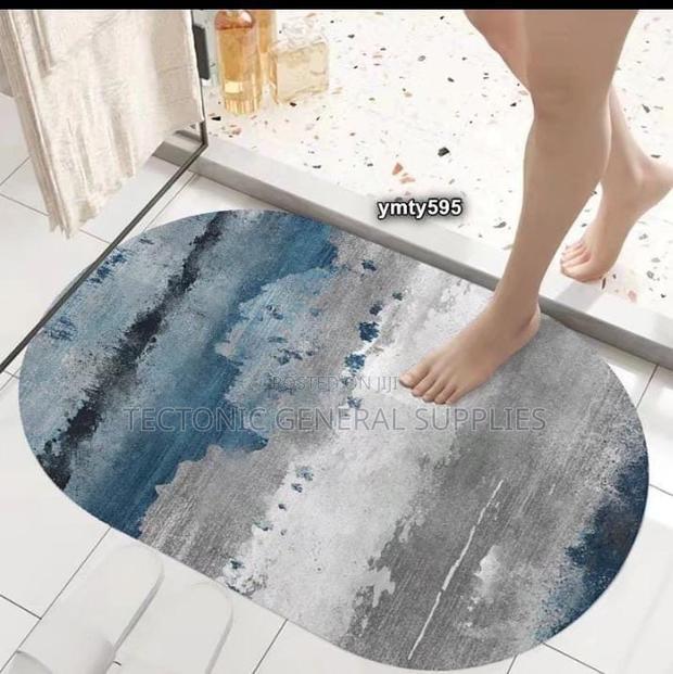 Bathroom Mats - thumbnail 2