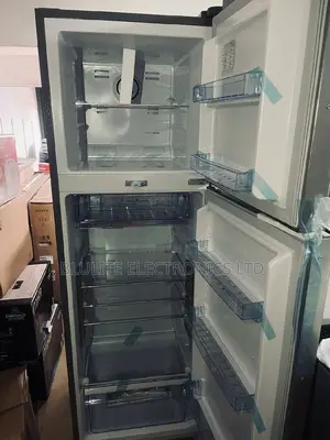 Ramtons 190 L Refrigerator