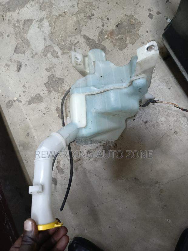Mazda Axela 2008 Wiper Bottle