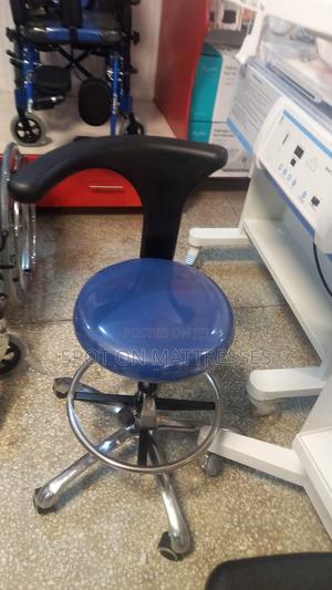 Doctor's Chair - thumbnail 2