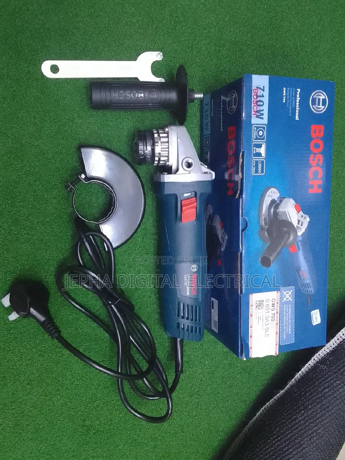 Bosch Grinder/ Angle Grinder.