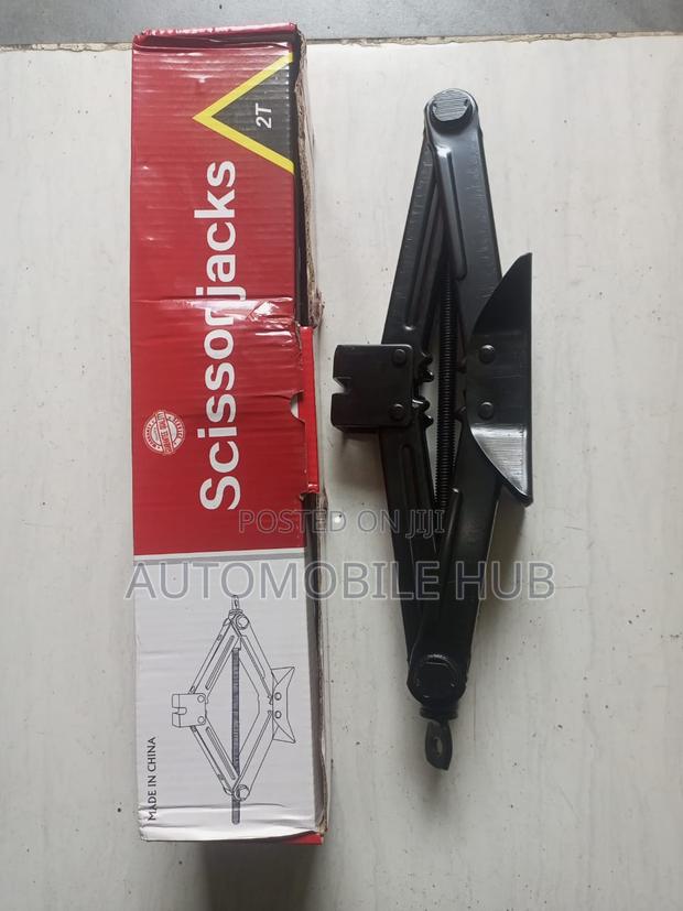 2.0 Scissors Jack Black - main view