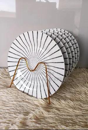 6pcs of Ceramic Plates