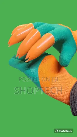 *Gardening Gloves With Claws