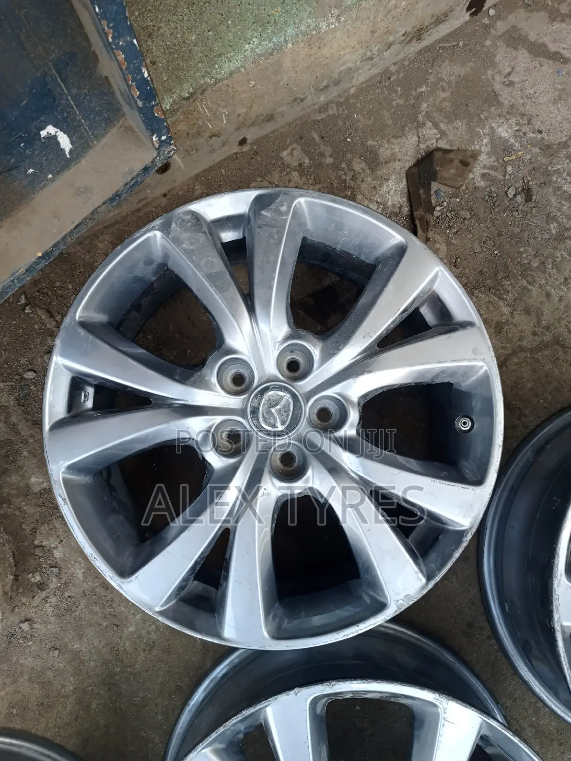 Size 18 Inches Mazda Alloy Rims Set