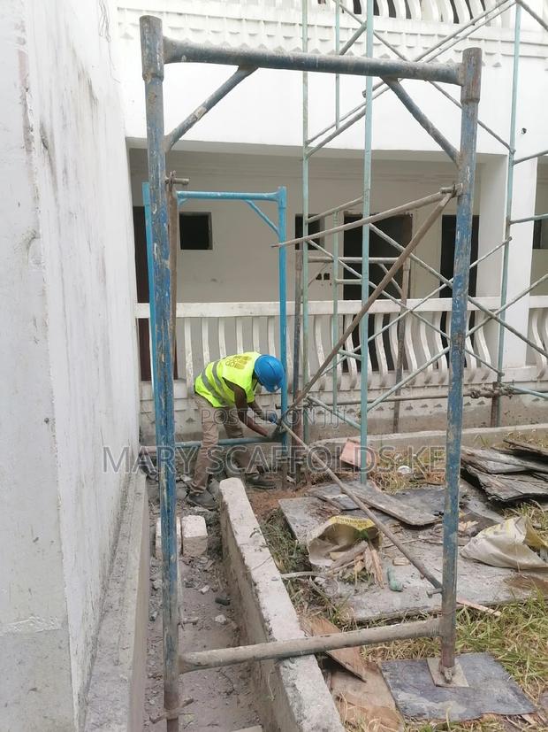 Scaffolds for Painting - main view