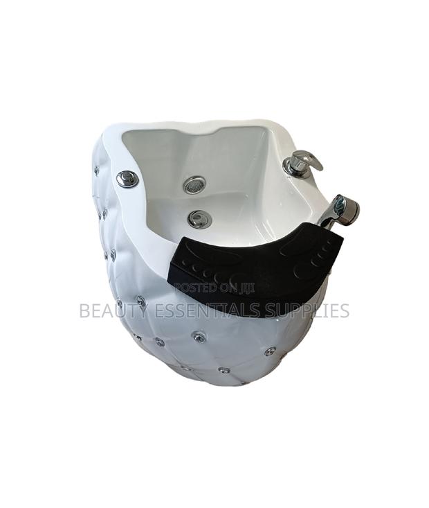 Vera Fibre Spa White Silver - main view