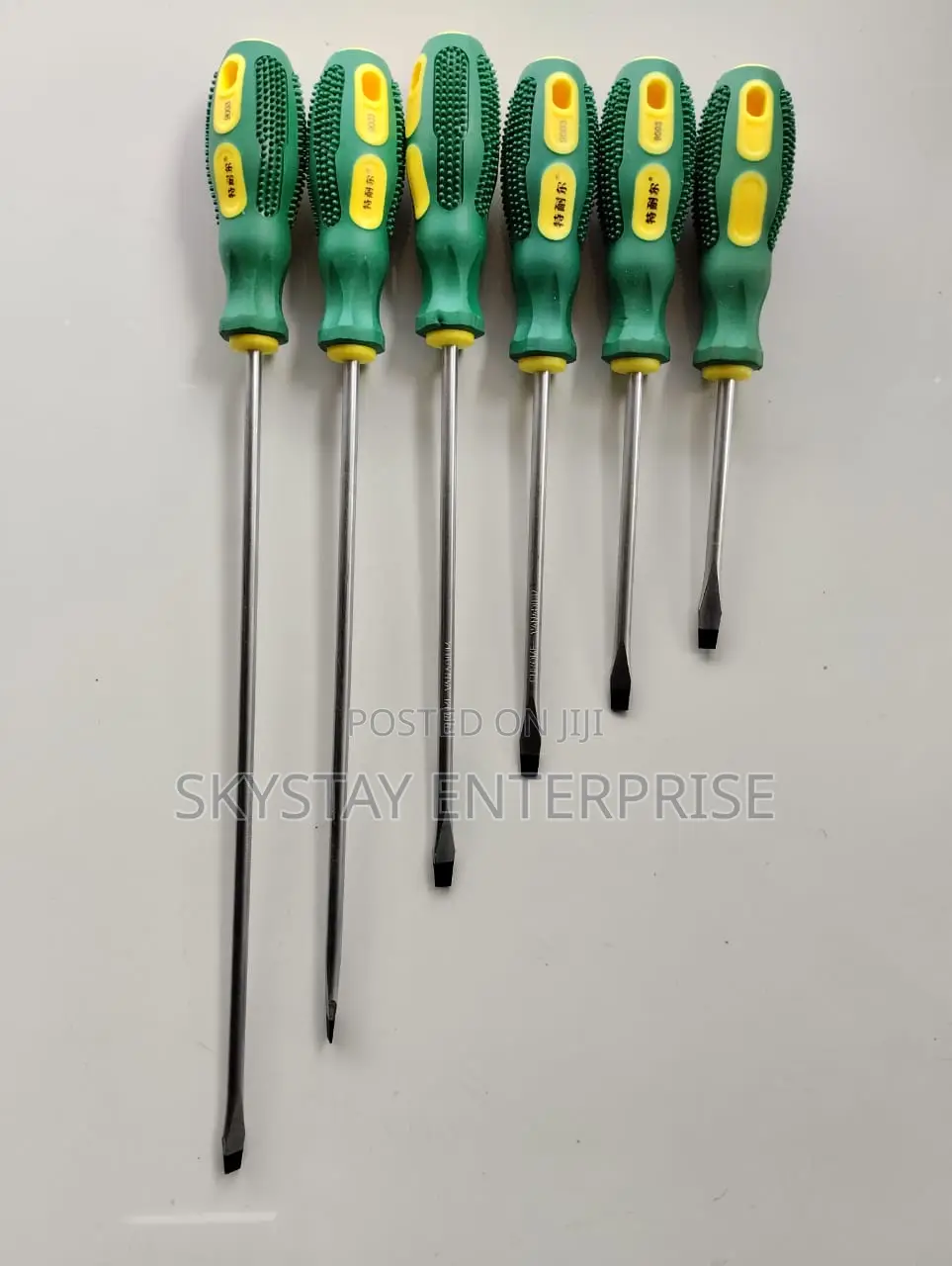 Screw Drivers.