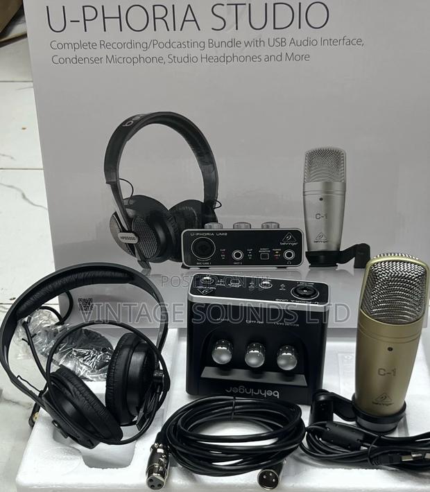 U-Phoria STUDIO Audiophile 2x2 USB Audio Interface / New Set - thumbnail 2