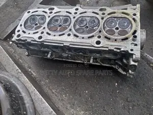 Suzuki Escudo Head Cylinder