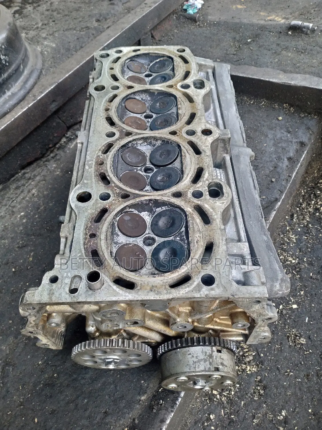 Suzuki Escudo Head Cylinder
