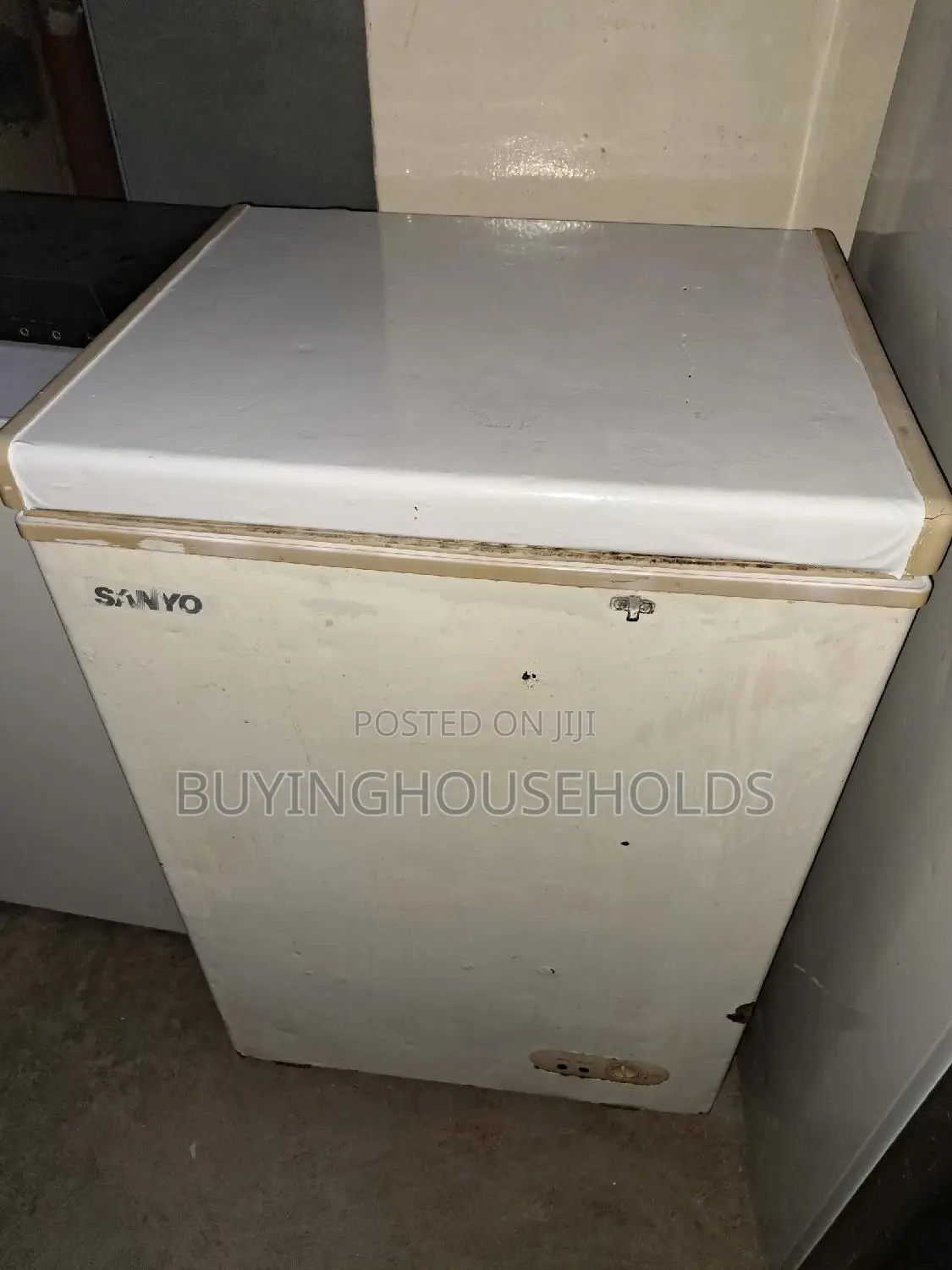 Sanyo 120L Chest Freezer