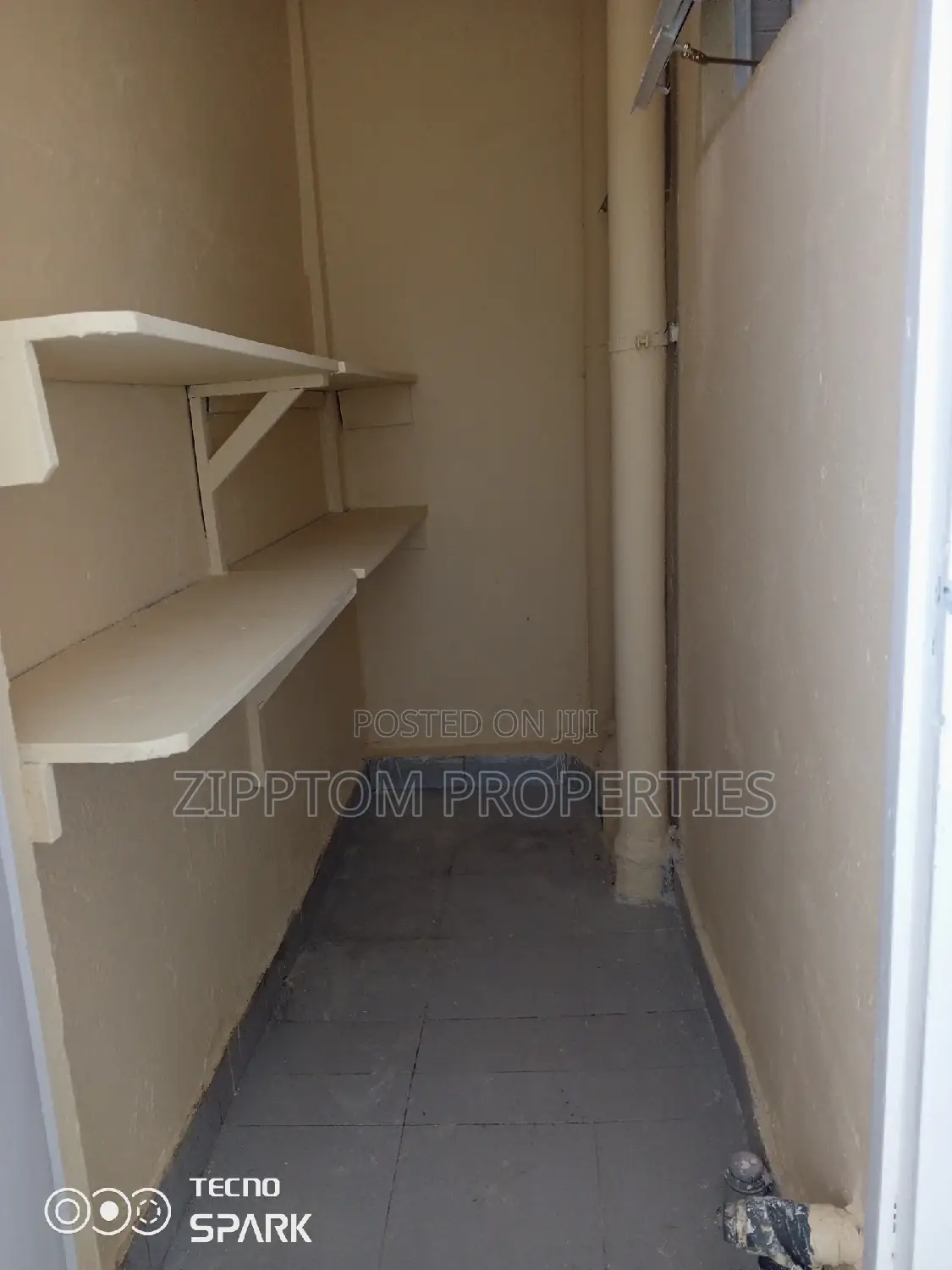 3bdrm Apartment in Madaraka for rent
