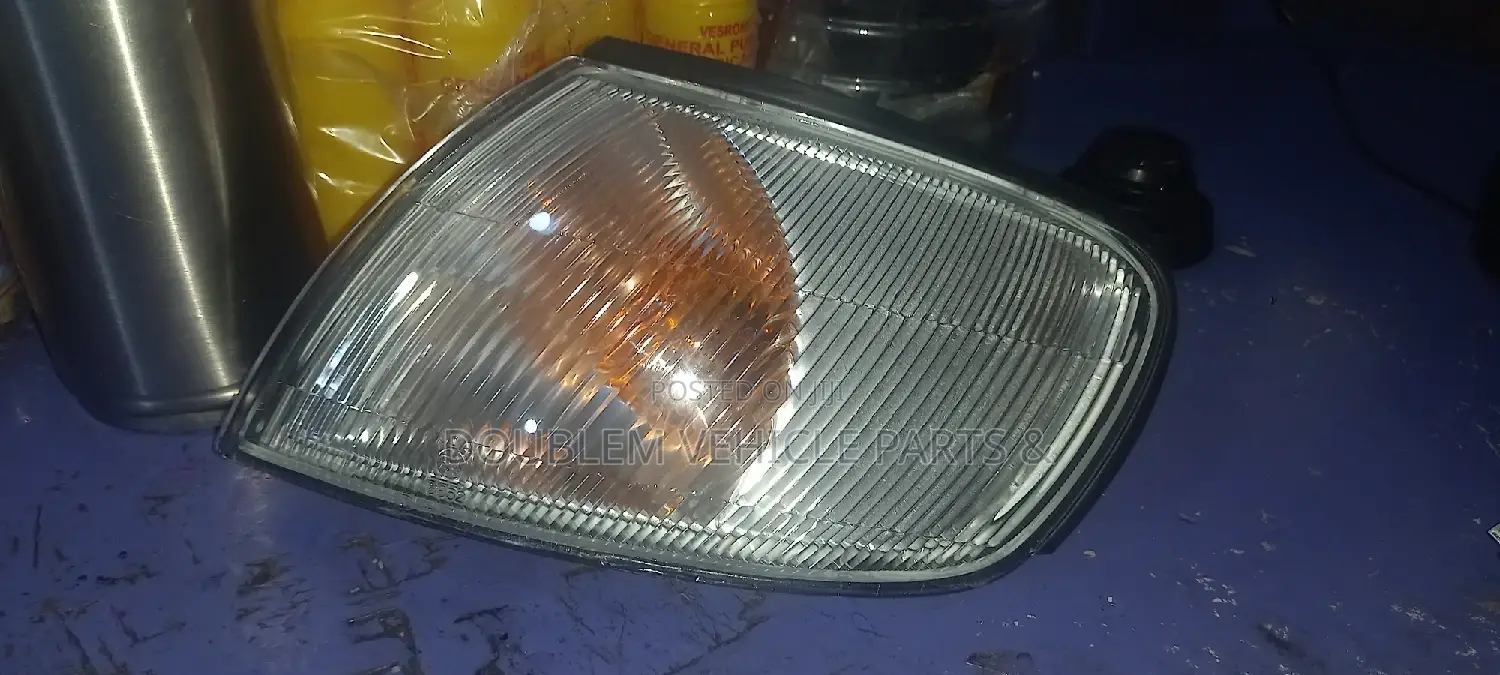 Corner Lamp Nissan Pulsar/Pusar N15 Amera Depo High Quality