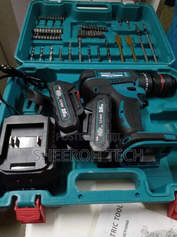 88vts Cordless Drill Set/Makita Cordless