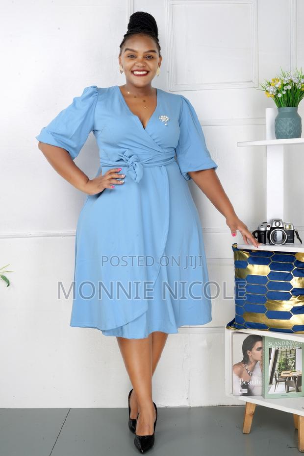 Official Breastfeeding Friendly Dress - thumbnail 3