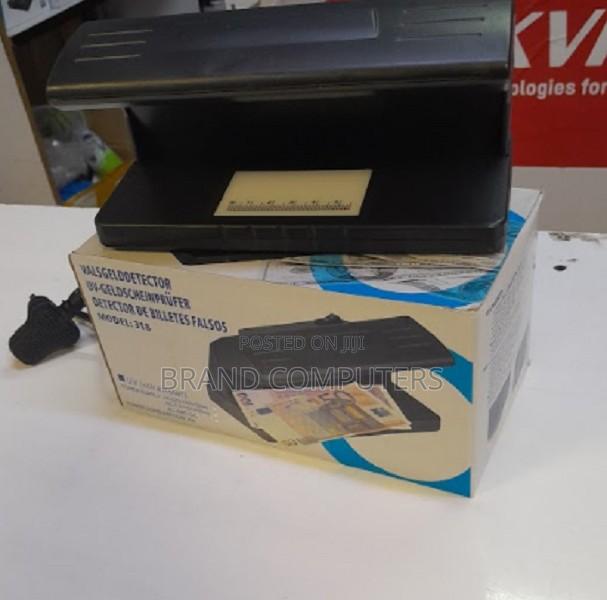 Counterfeit Money Detector UV Ultraviolet Light Model 318