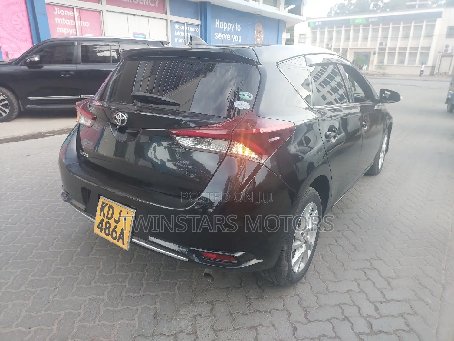 Toyota Auris 2015 Black