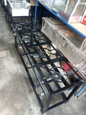 4 Burner Gas Cooker