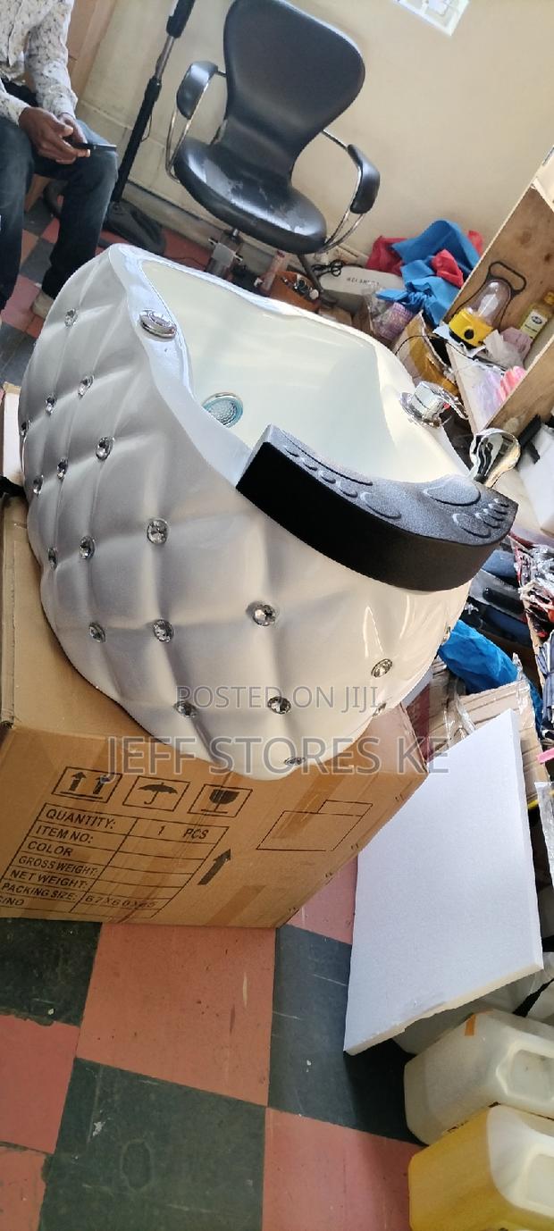 Classy Pedicure Basin - main view