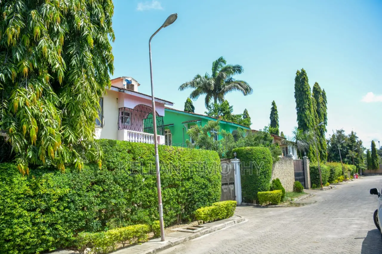 Three Bedroom Holiday Apartment At Bandari Villas