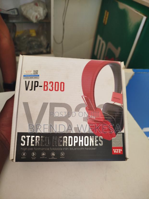 Wireless Bluetooth Headphones With Maximum Adjustable Volume - thumbnail 3