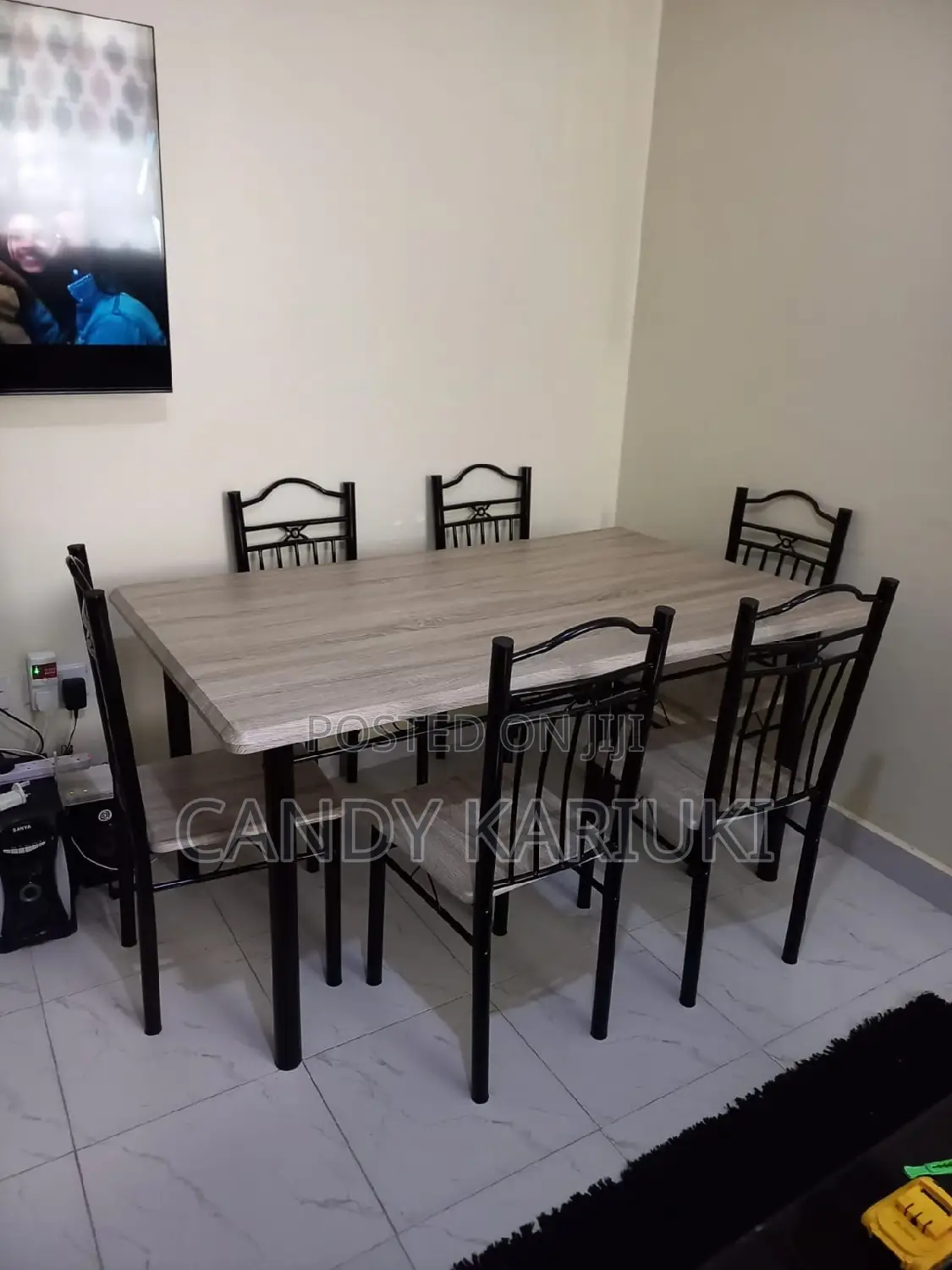 Executive Wooden 6 Seater Dining Table Set