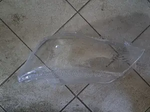 Headlights Lens Toyota Fielder 2013