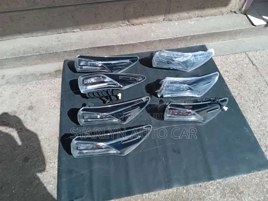 Body Light Toyota Harrier 2014