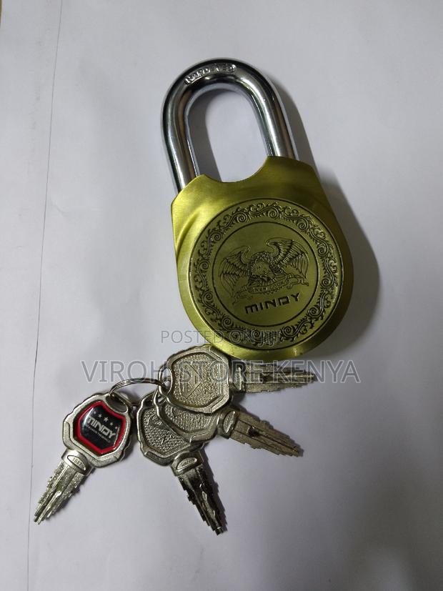 New Mindy Round Padlock Top Security Lock 4 Keys - main view