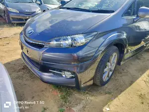 Toyota Wish 2017 Gray