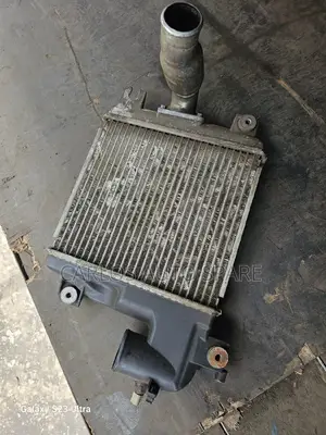 Intercooler Radiator Hilux Vigo