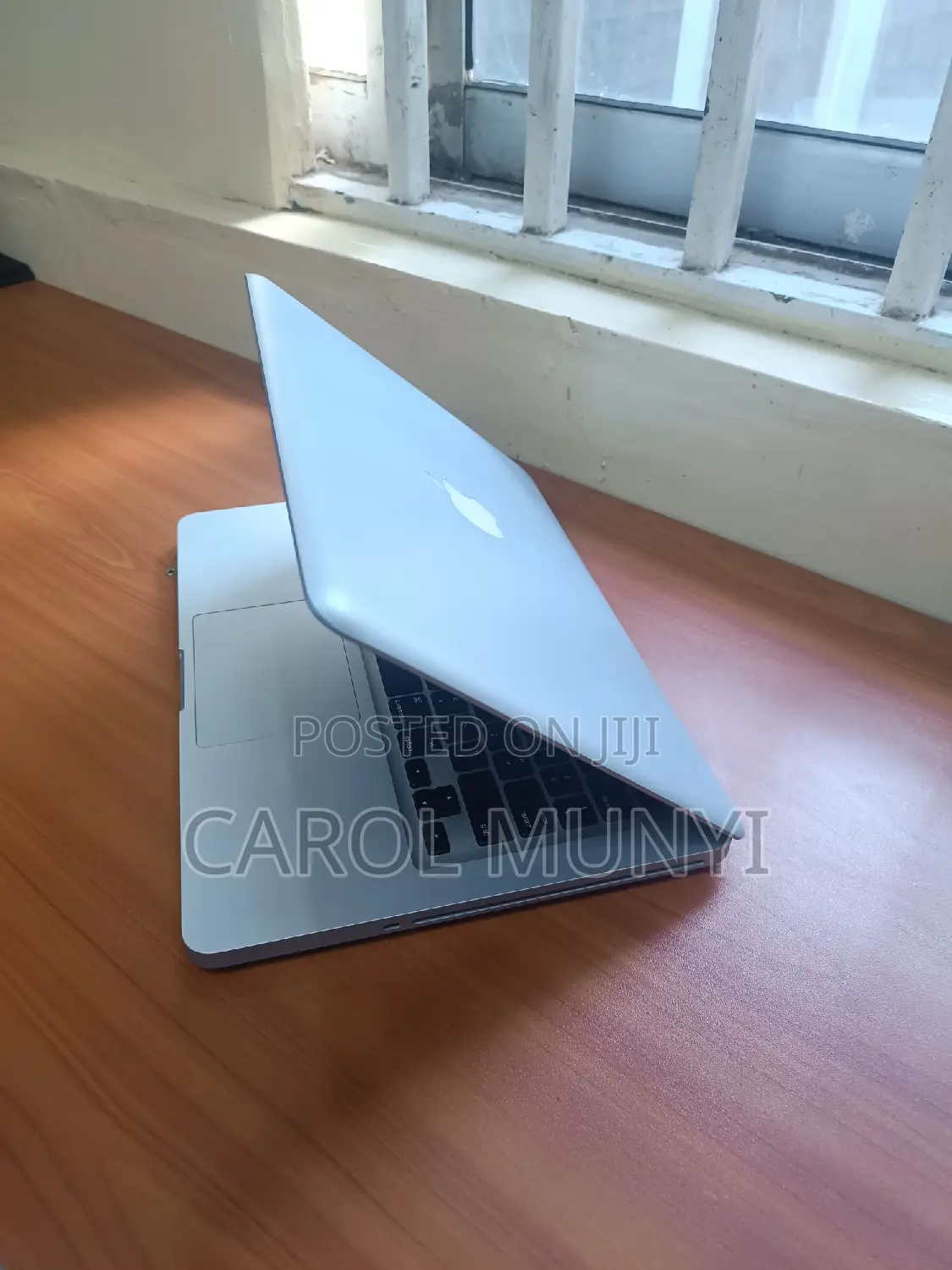New Laptop Apple MacBook 2013 8GB Intel Core I5 HDD 500GB