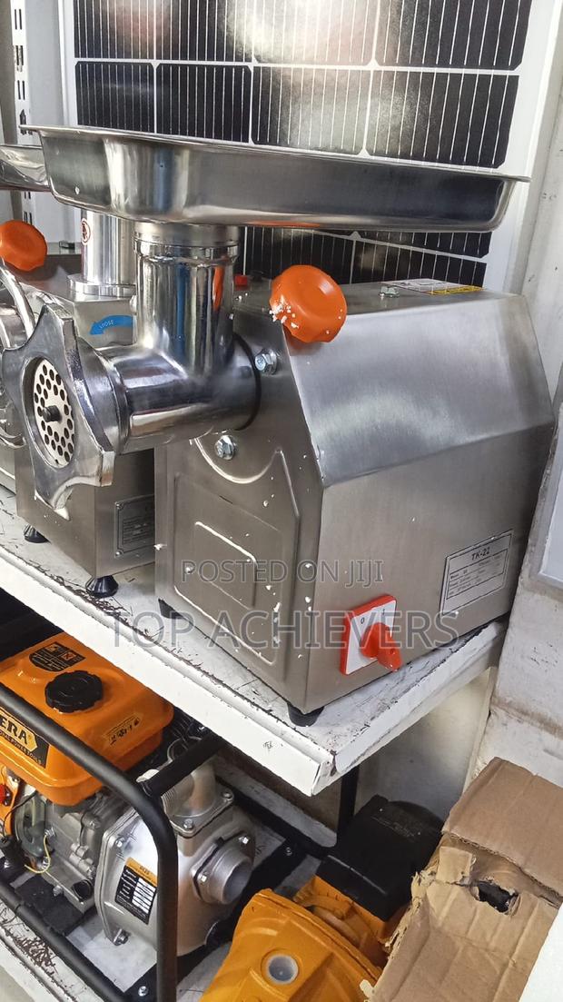 Commercial Electric Meat Mincer TK22