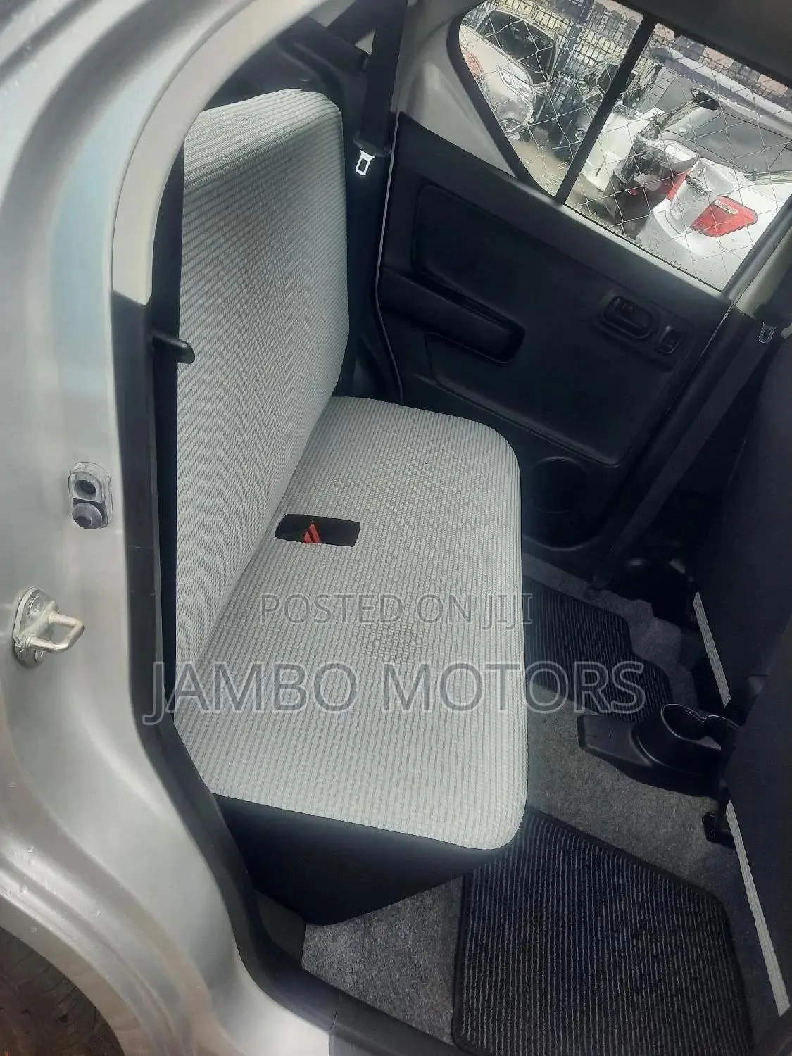 Suzuki Alto 660cc FWD 2017 Silver