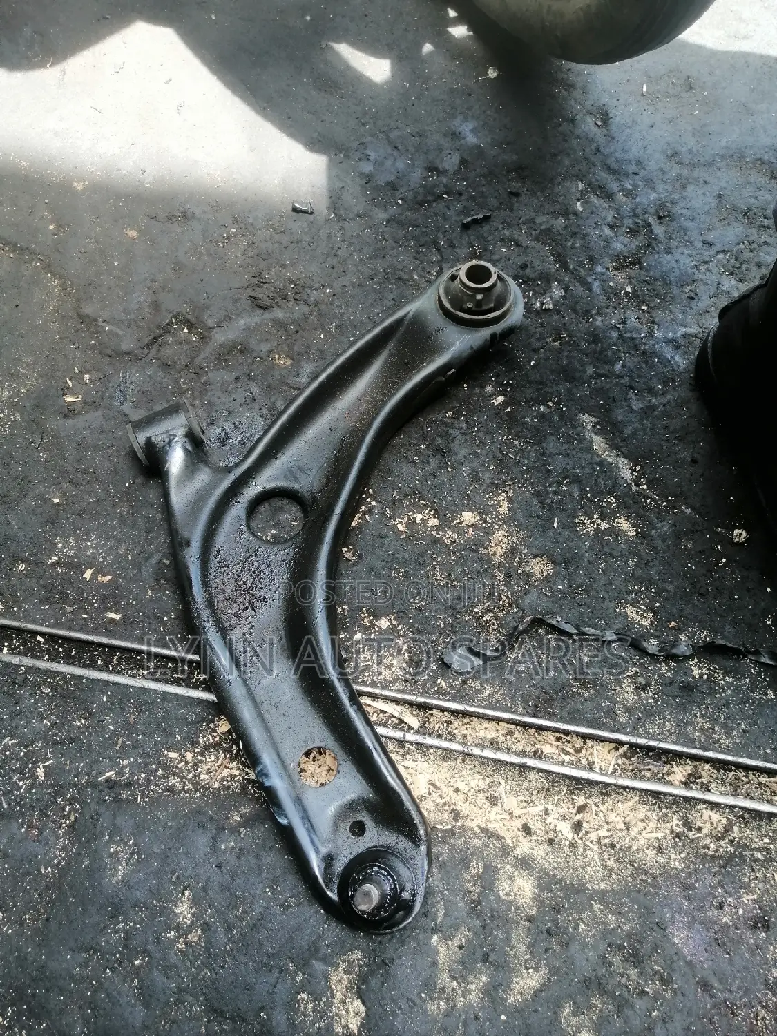 Toyota Probox /Ractis /Vitz Control Arm