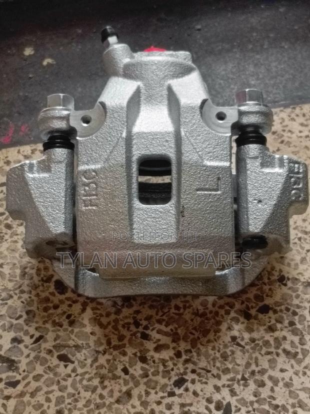 Rear Caliper Landcruiser 200 Series - thumbnail 2