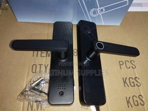 Smart Lock With Biometrics Recognition and Wifi - main view