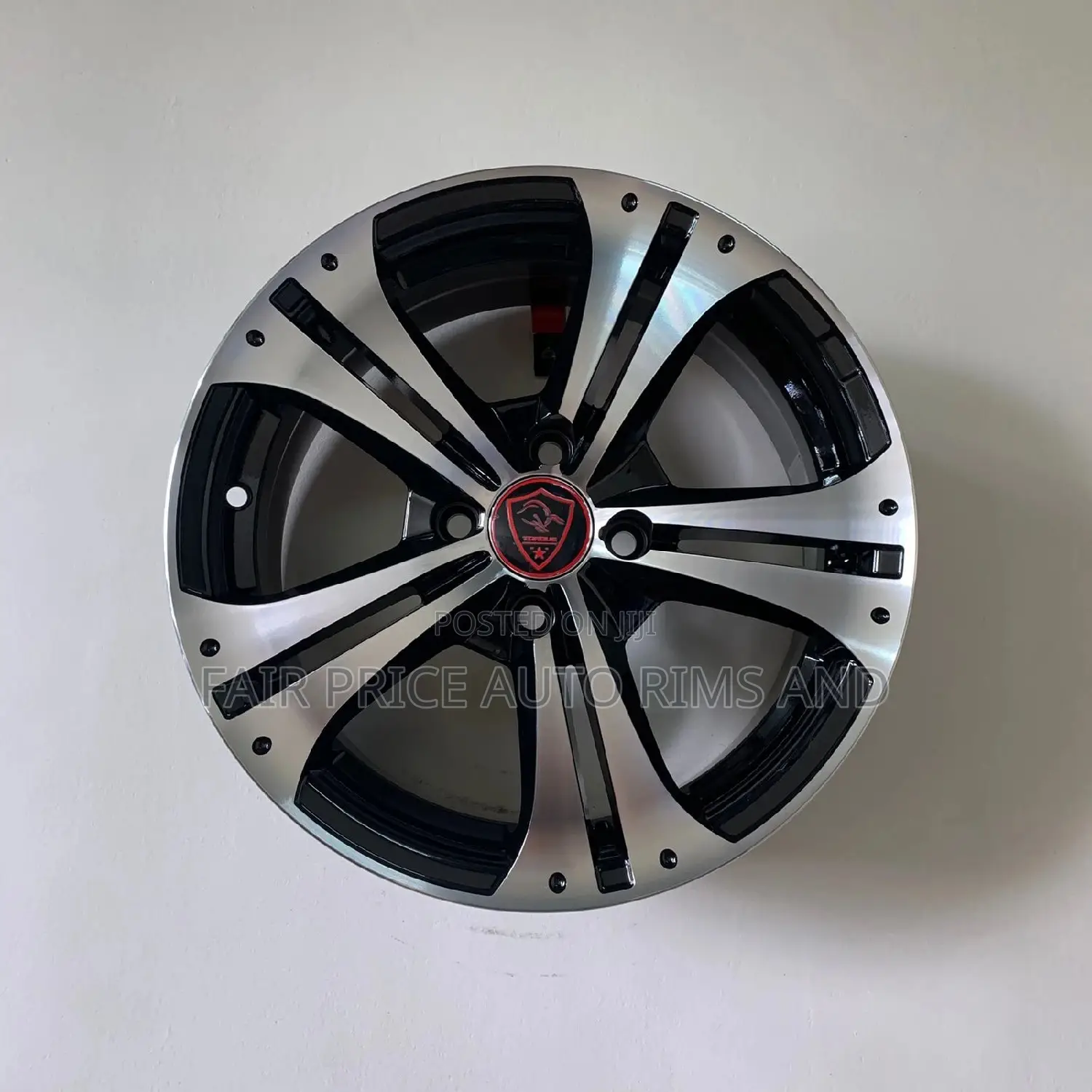 Silver and Black Silver Sports Rims Namba 15 Normal
