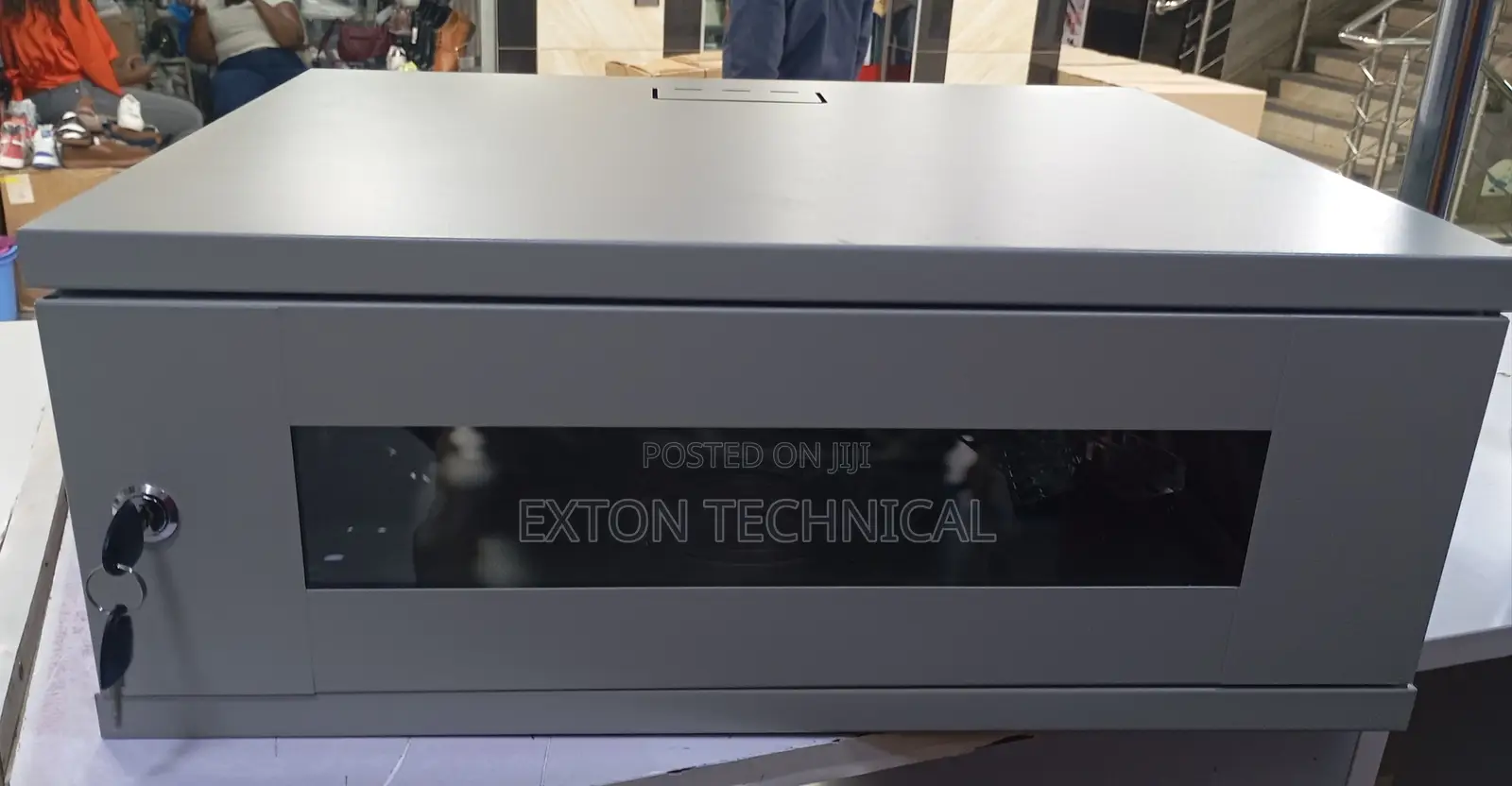 4u Deep Data Cabinet Wall Mounted