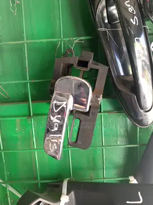 Inner Handle Nissan Dualis