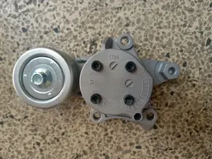 Fanbelt Tensioner Hillux Revo 1GD