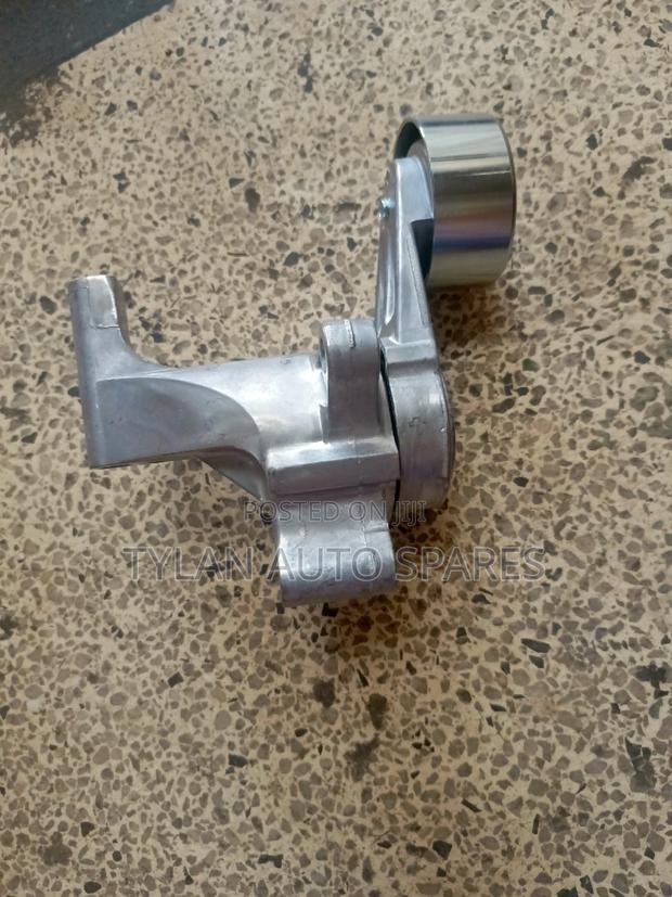 Fanbelt Tensioner 1TR Engine - main view