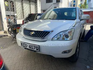 Used 2013 Toyota Harrier 2.4 - White, Luxury SUV for Sale