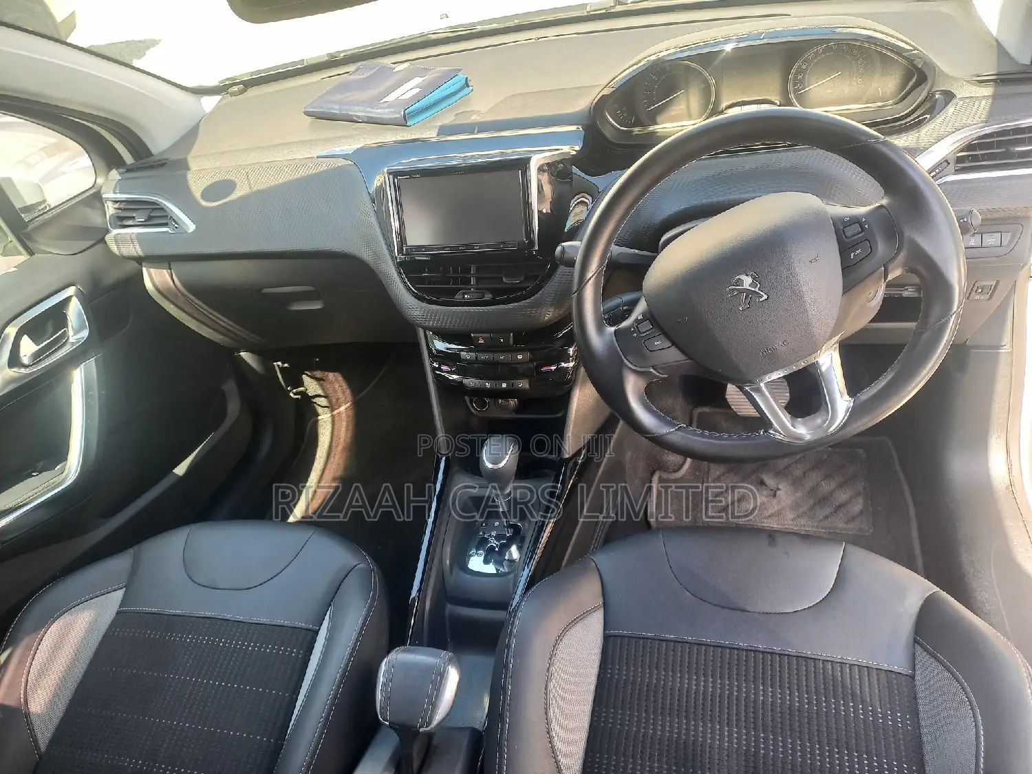 Peugeot 2008 2016 White