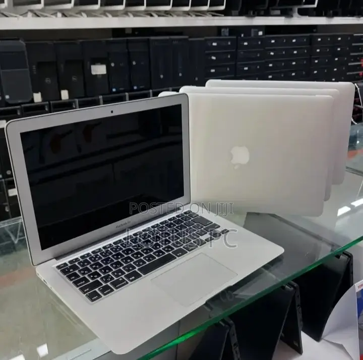 Laptop Apple MacBook Air 2015 4GB Intel Core I5 SSD 128GB