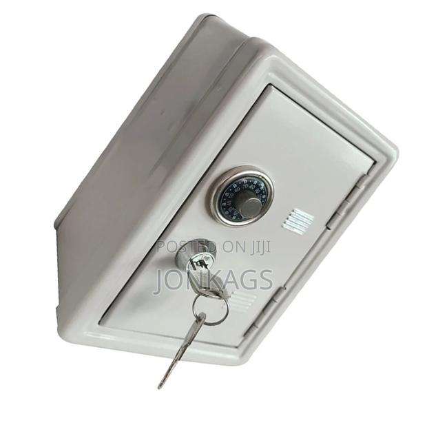 Gray Heavy Duty Piggy Safe - thumbnail 3