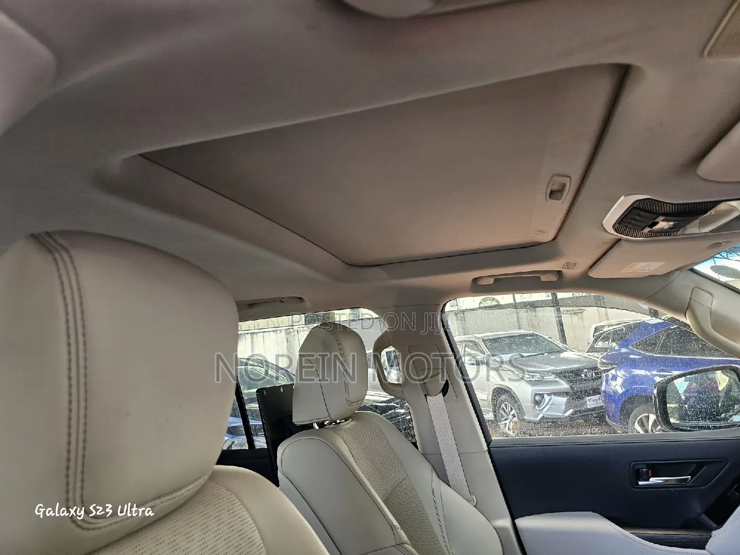 Toyota Land Cruiser 2024 White
