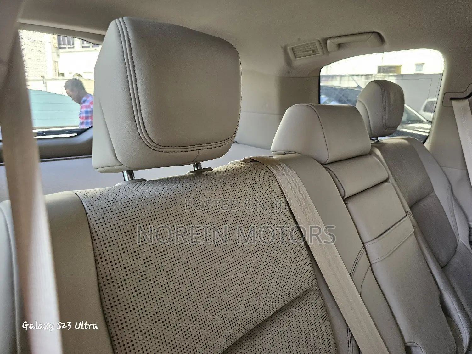 Toyota Land Cruiser 2024 White