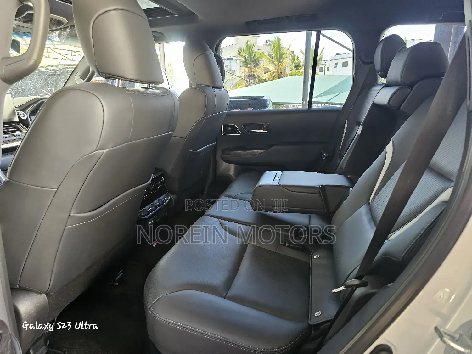 Toyota Land Cruiser 2024 Off white